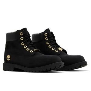 Timberland boy black gold 6” shearling lined boot